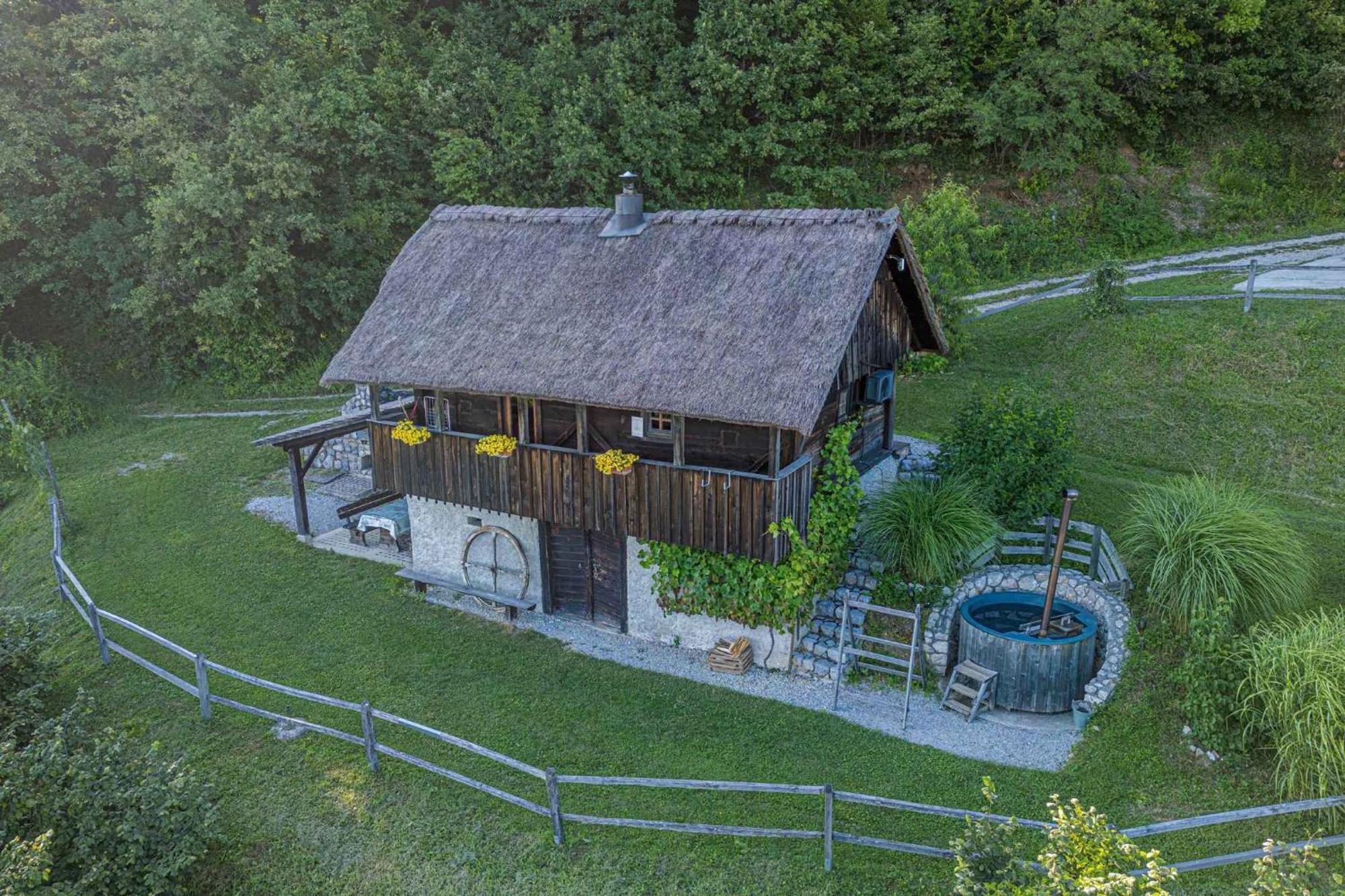 Holiday Home In Otocec - Kranjska Krain 26039 Экстерьер фото